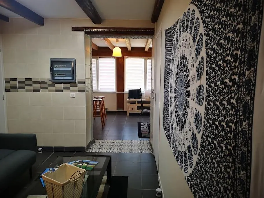 Beautiful Apartment In Villa Sandrinella Gorbio